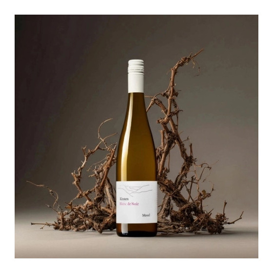 Kirsten Blanc de Noir